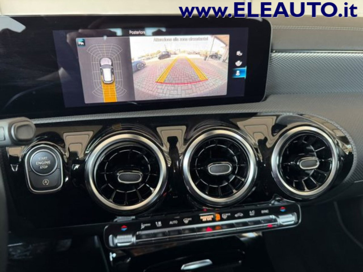 Mercedes-Benz CLA Shooting Brake 200 d Automatic Shooting Brake Sport (11)