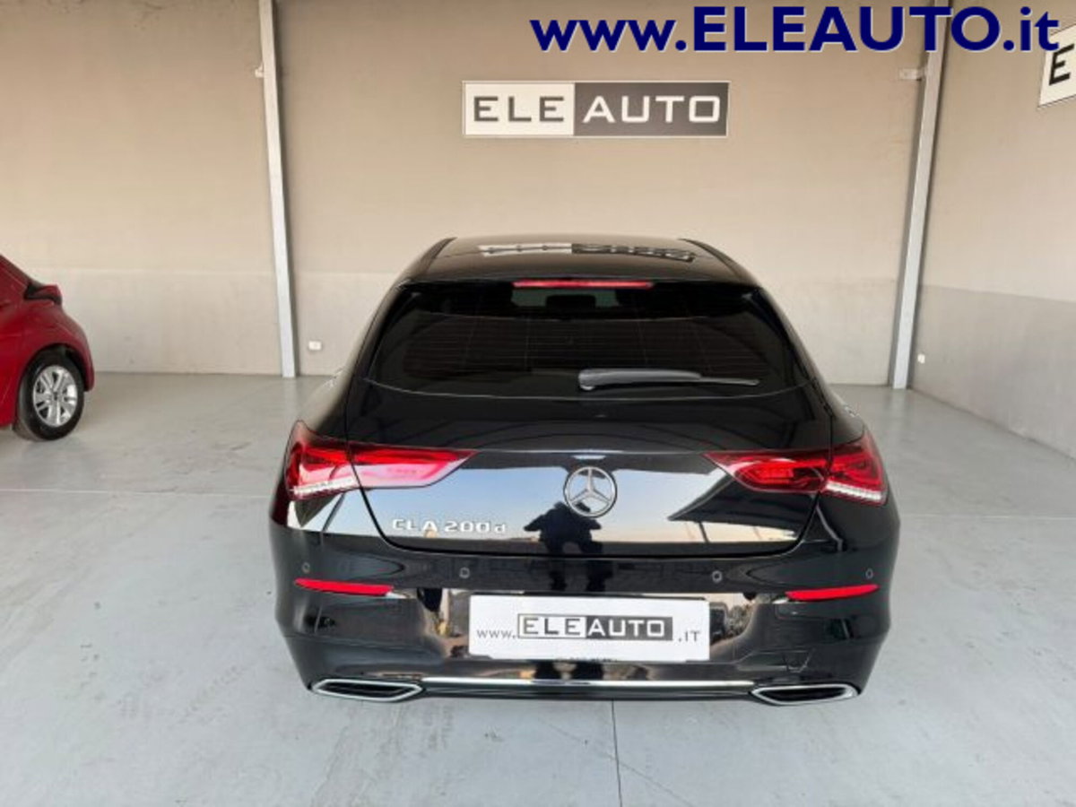 Mercedes-Benz CLA Shooting Brake 200 d Automatic Shooting Brake Sport (5)
