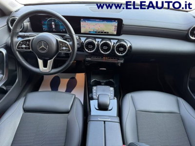 Mercedes-Benz CLA Shooting Brake 200 d Automatic Shooting Brake Sport (9)