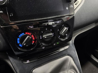 Lancia Ypsilon 1.0 FireFly 5 porte S&S Hybrid Gold Plus (10)