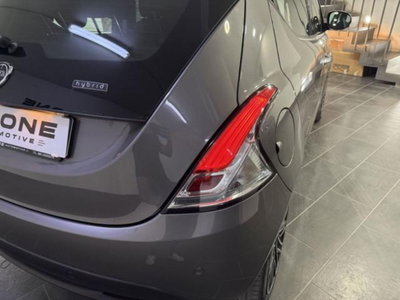 Lancia Ypsilon 1.0 FireFly 5 porte S&S Hybrid Gold Plus (5)