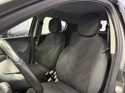 Lancia Ypsilon 1.0 FireFly 5 porte S&S Hybrid Gold Plus (9)