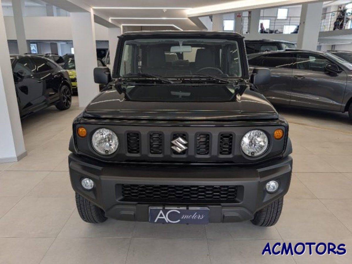 Suzuki Jimny 1.5 5MT Top (3)