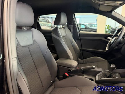Audi A1 allstreet allstreet 35 TFSI S tronic Identity Contrast (12)