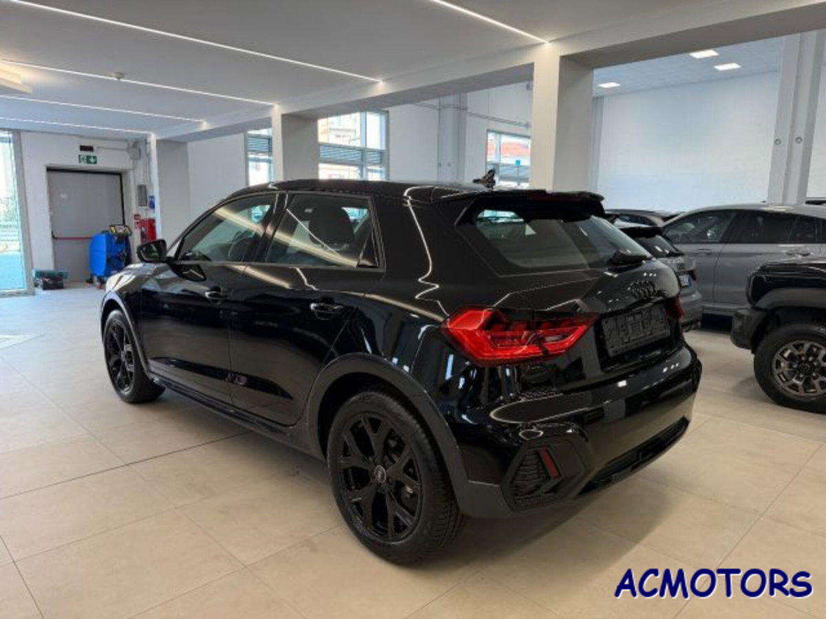 Audi A1 allstreet allstreet 35 TFSI S tronic Identity Contrast (3)