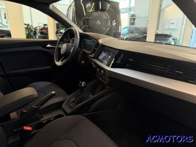 Audi A1 Sportback 35 TFSI S tronic Identity Black (12)