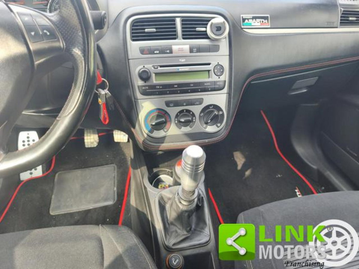 Abarth Grande Punto 1.4 T-Jet 16V 180 CV 3 porte SS (14)