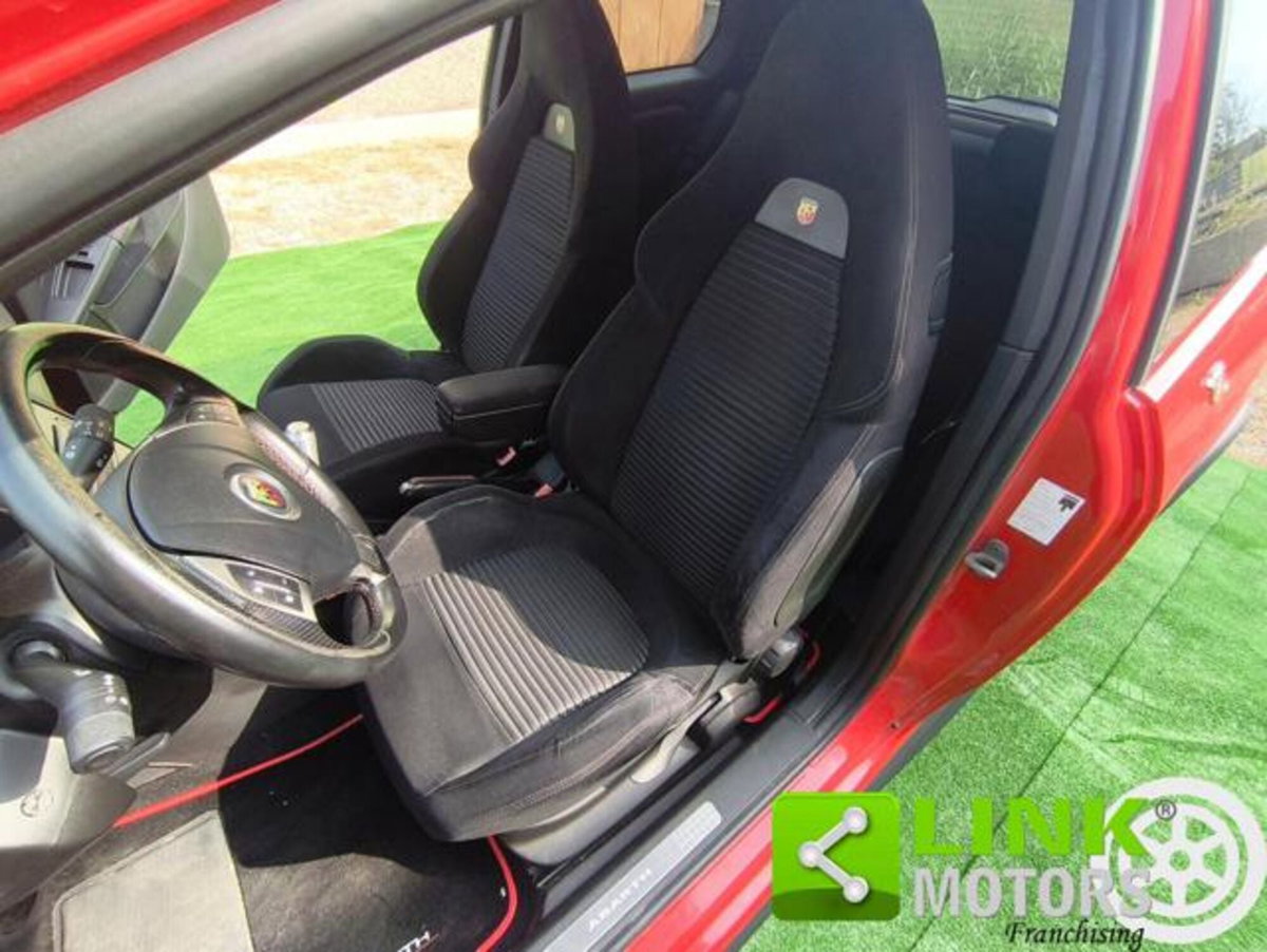 Abarth Grande Punto 1.4 T-Jet 16V 180 CV 3 porte SS (9)