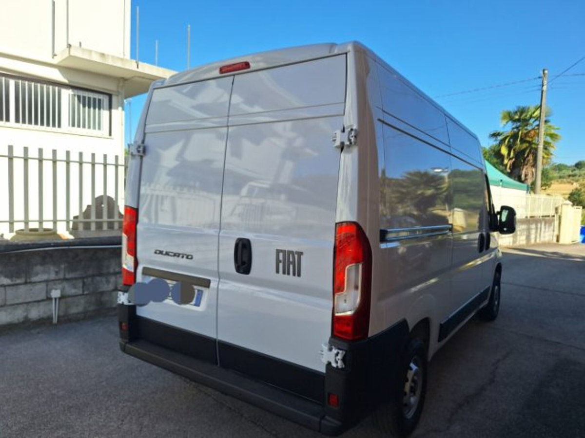 Fiat Ducato Furgone L2H2 2.2 diesel 140cv (4)