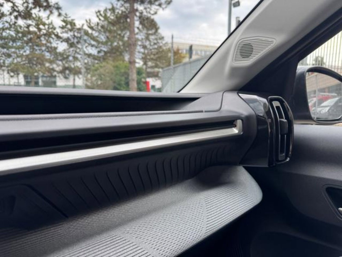 Citroen C3 Aircross elettrico Max 113cv (12)