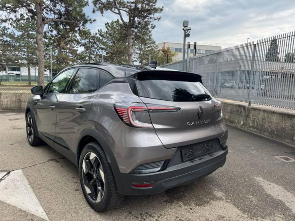 Renault Captur TCe 90 CV Techno (4)