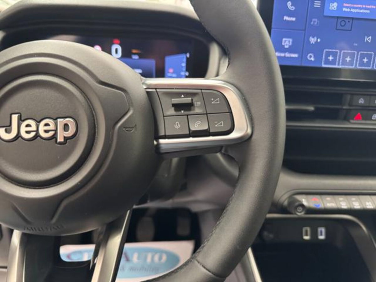 Jeep Avenger 1.2 turbo Longitude fwd 100cv (11)