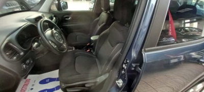 Jeep Renegade 1.3 T4 190CV PHEV 4xe AT6 Limited (6)