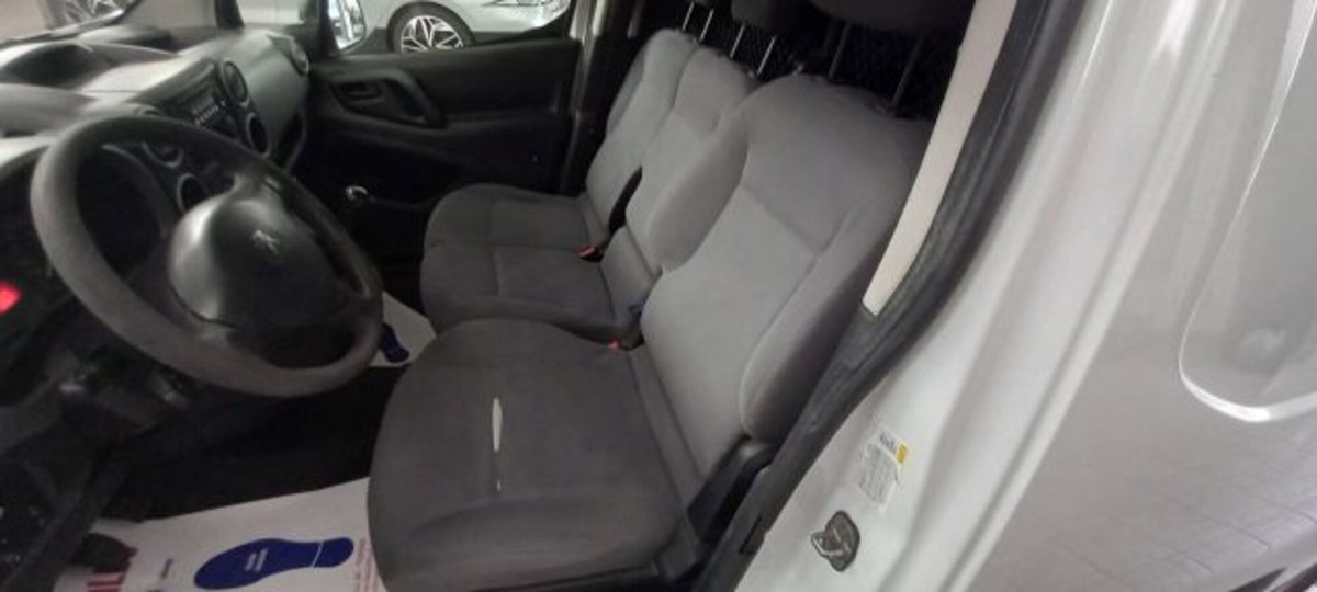 Peugeot Partner Furgone BlueHDi 100 L2 Furgone Comfort (5)