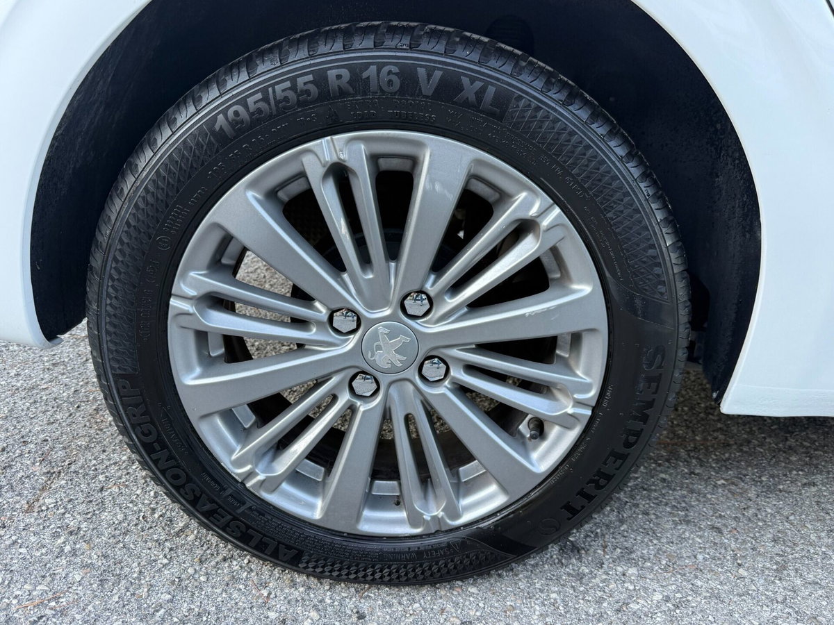 Peugeot 208 82 5p. GPL Active (15)