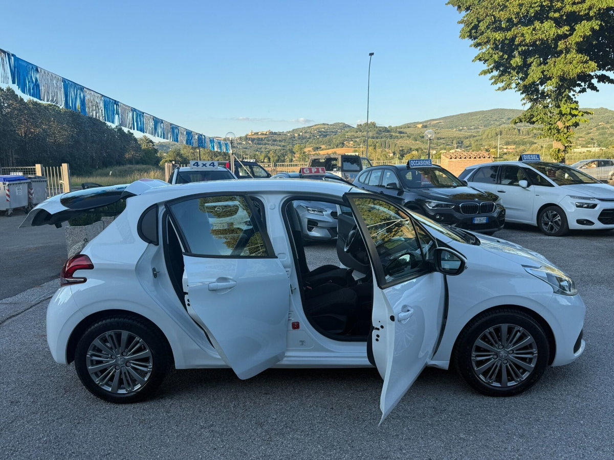 Peugeot 208 82 5p. GPL Active (6)