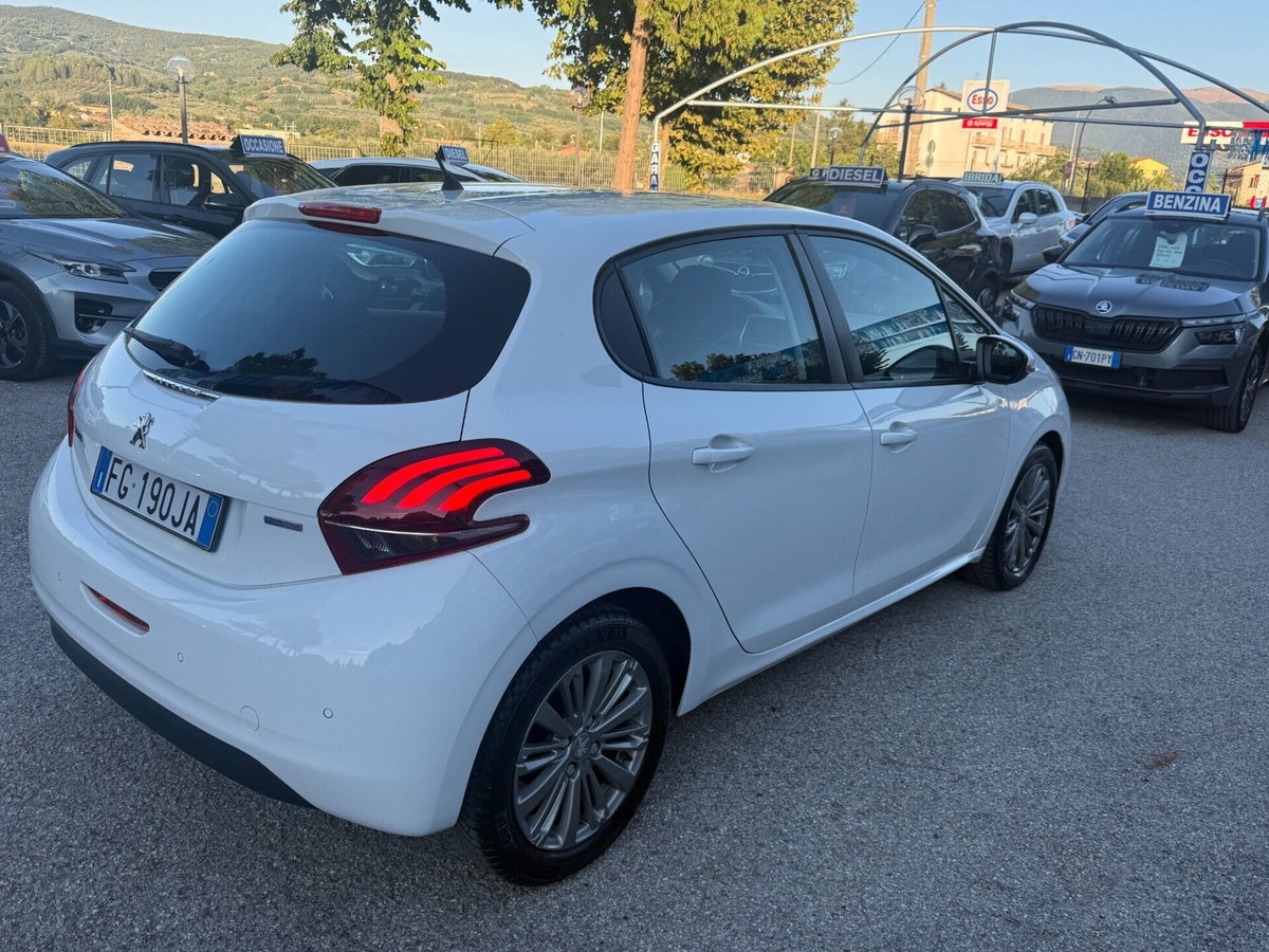 Peugeot 208 82 5p. GPL Active (8)