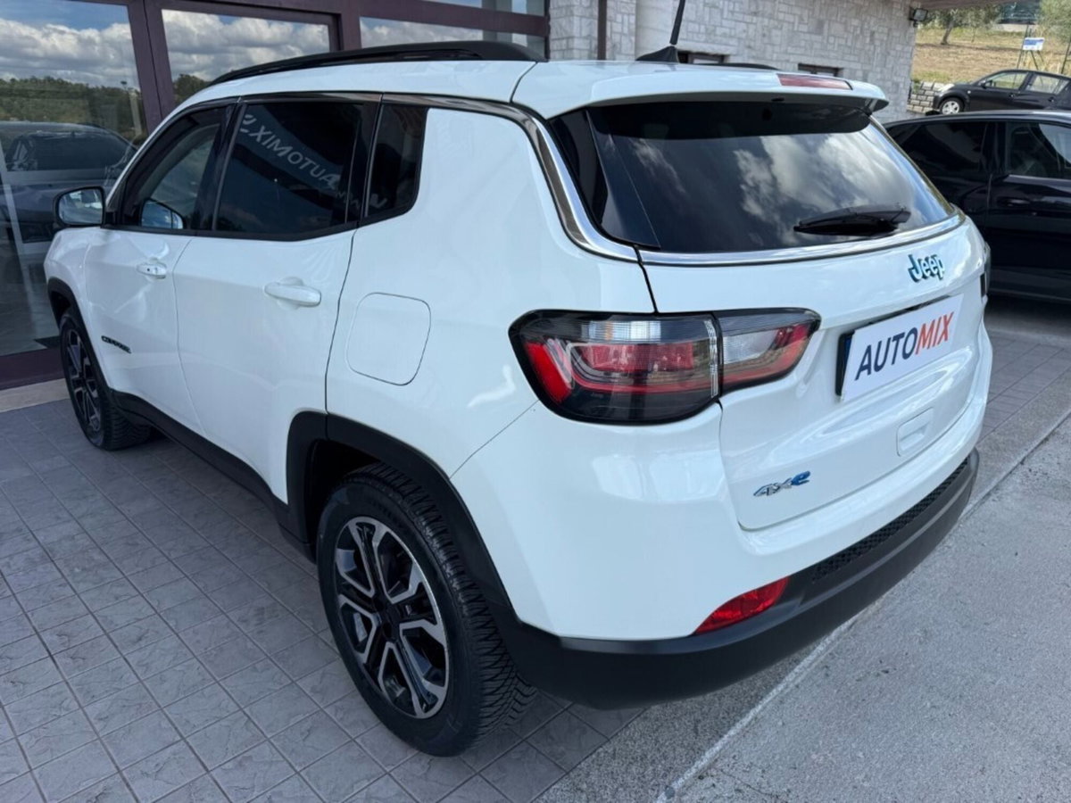 Jeep Compass 1.3 T4 190CV PHEV AT6 4xe Limited (16)