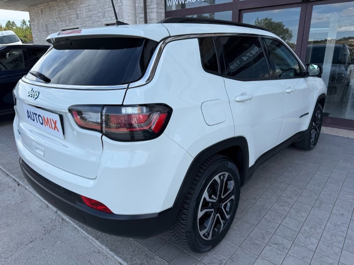 Jeep Compass 1.3 T4 190CV PHEV AT6 4xe Limited (17)