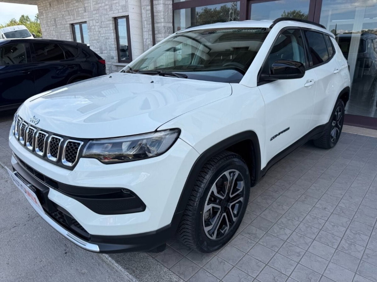Jeep Compass 1.3 T4 190CV PHEV AT6 4xe Limited (9)