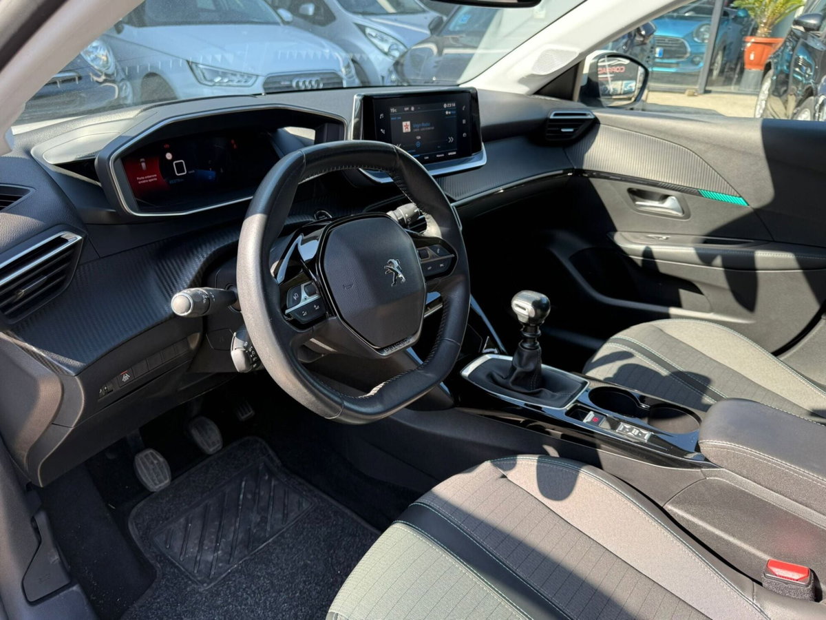 Peugeot 208 PureTech 100 Stop&Start 5 porte Allure (13)