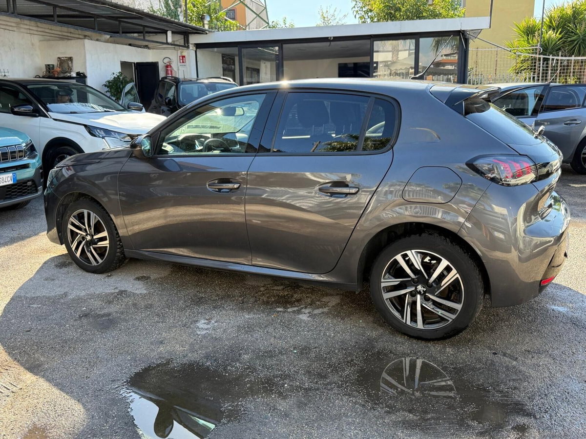 Peugeot 208 PureTech 100 Stop&Start 5 porte Allure (4)