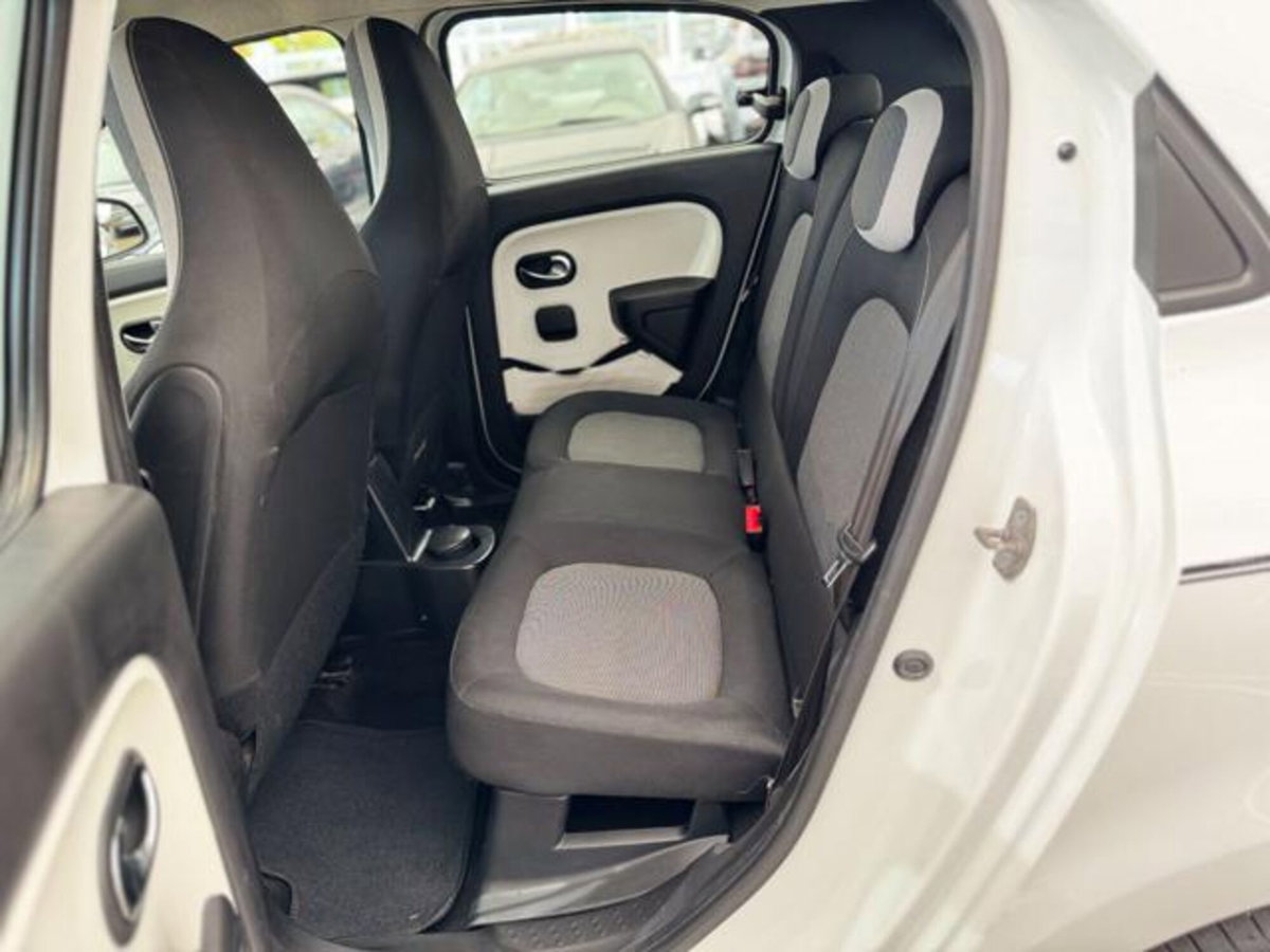 Renault Twingo SCe Stop&Start Intens (9)