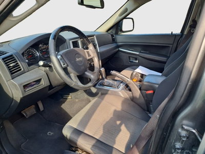 Jeep Grand Cherokee 3.0 V6 CRD Laredo (11)