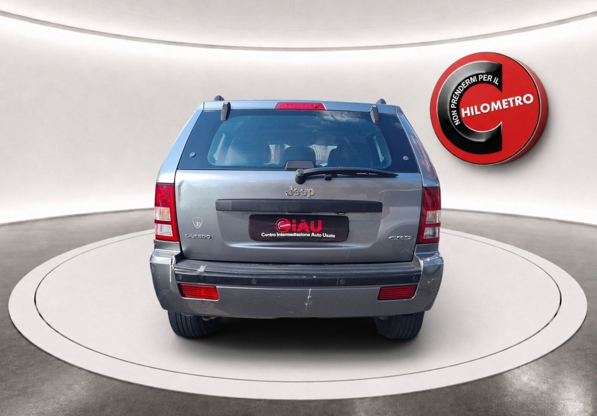 Jeep Grand Cherokee 3.0 V6 CRD Laredo (7)