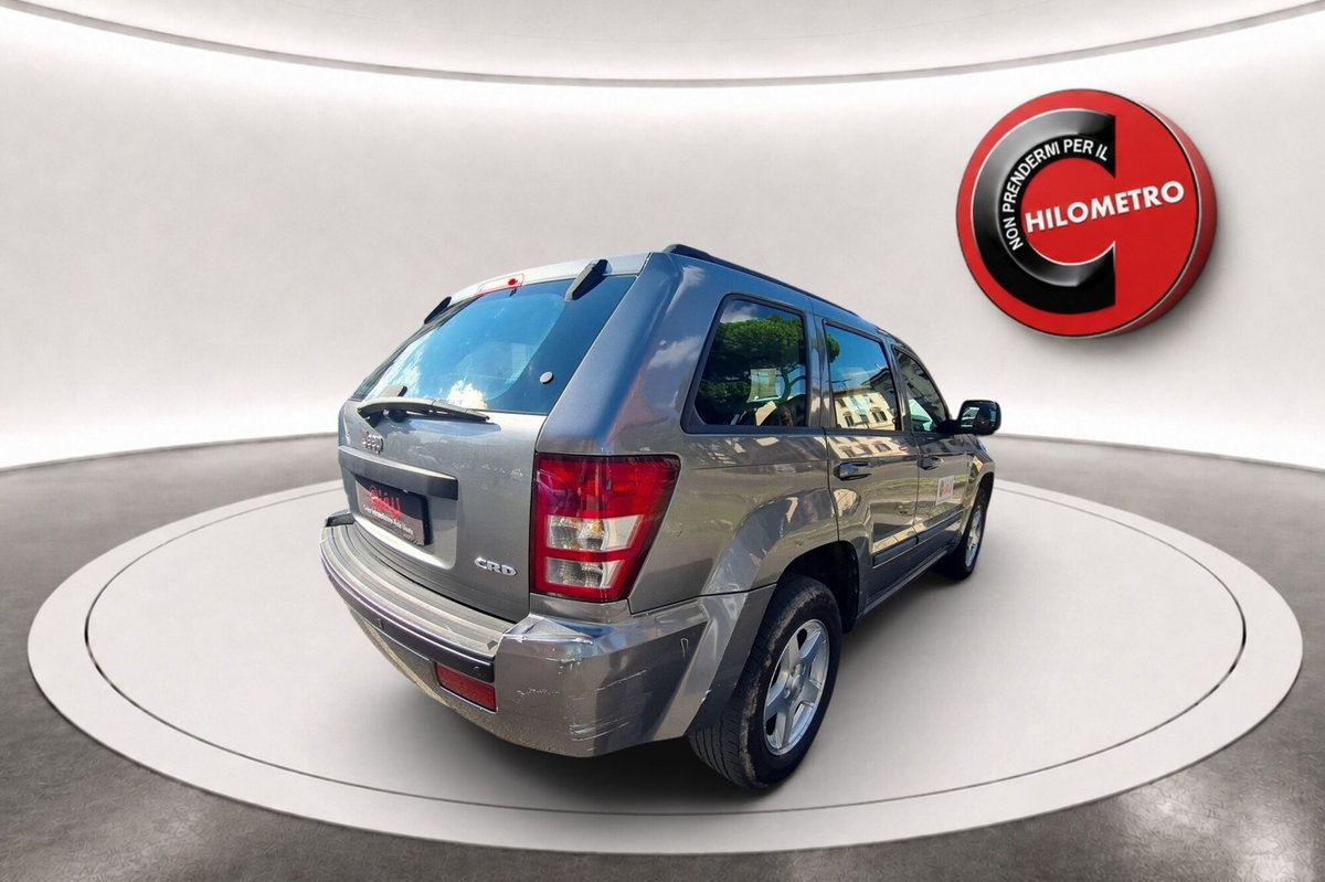 Jeep Grand Cherokee 3.0 V6 CRD Laredo (8)