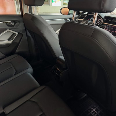 Audi Q3 35 TDI quattro S tronic Business (8)