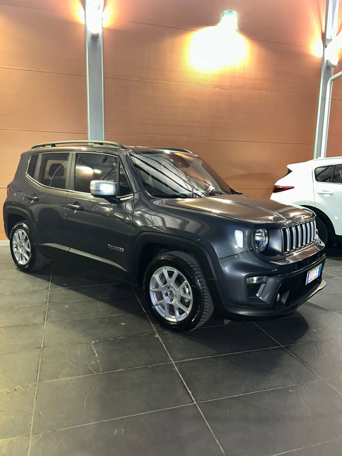 Jeep Renegade 1.6 Mjt 130 CV Limited (2)