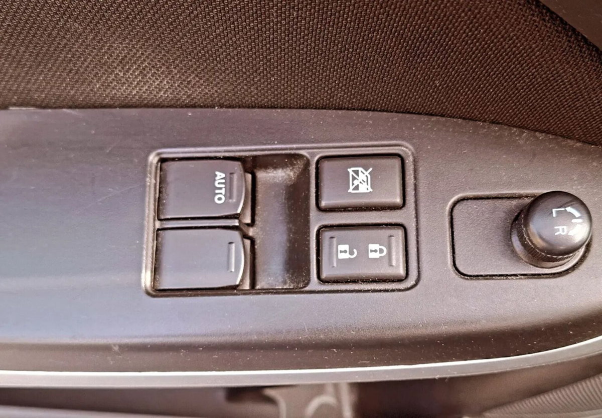 Suzuki Baleno 1.2 VVT Dualjet B-Easy (9)