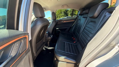 Alfa Romeo Stelvio Stelvio 2.0 Turbo 280 CV AT8 Q4 First Edition (16)