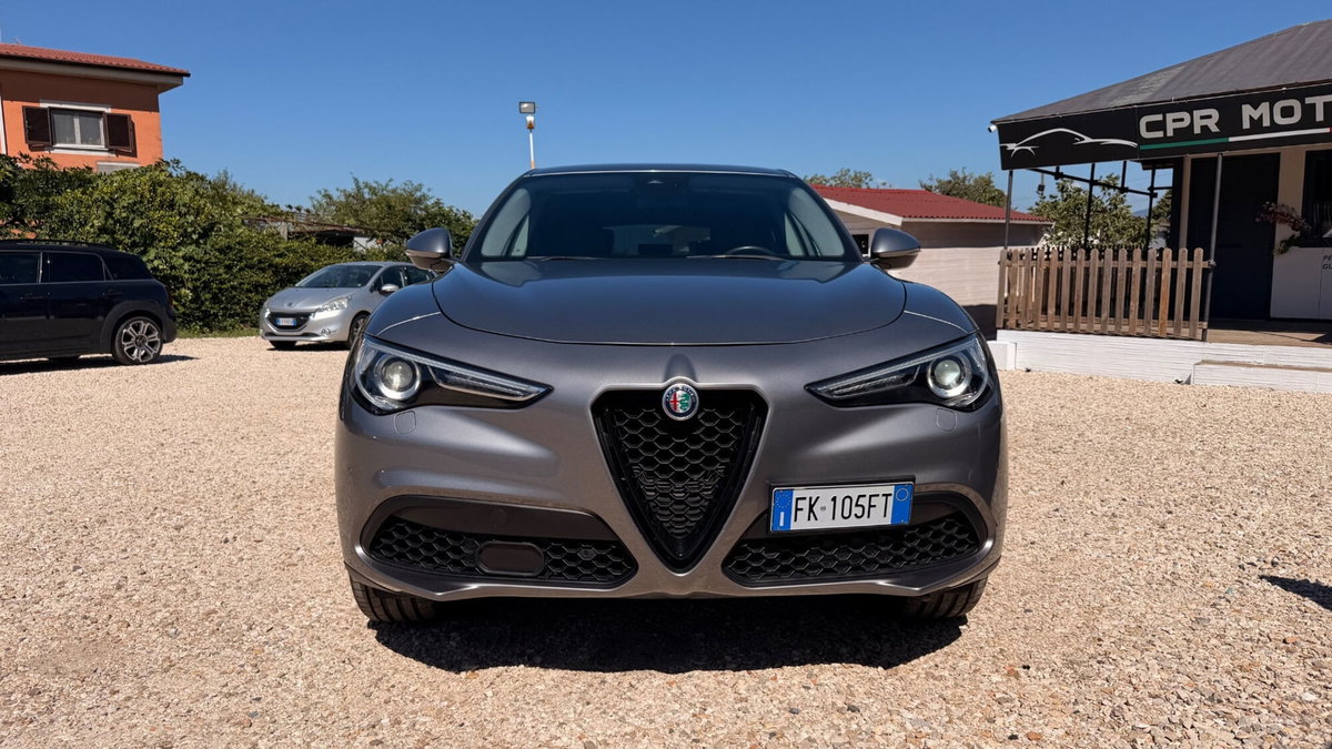 Alfa Romeo Stelvio Stelvio 2.0 Turbo 280 CV AT8 Q4 First Edition (9)