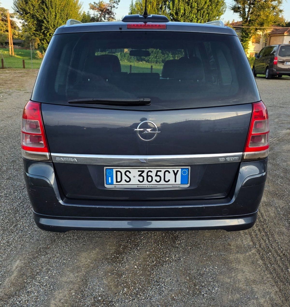 Opel Zafira 1.9 CDTI 120CV Cosmo (6)