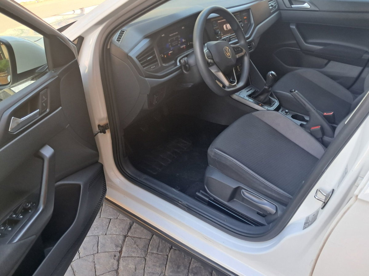 Volkswagen Taigo 1.0 tsi Life 95cv (11)