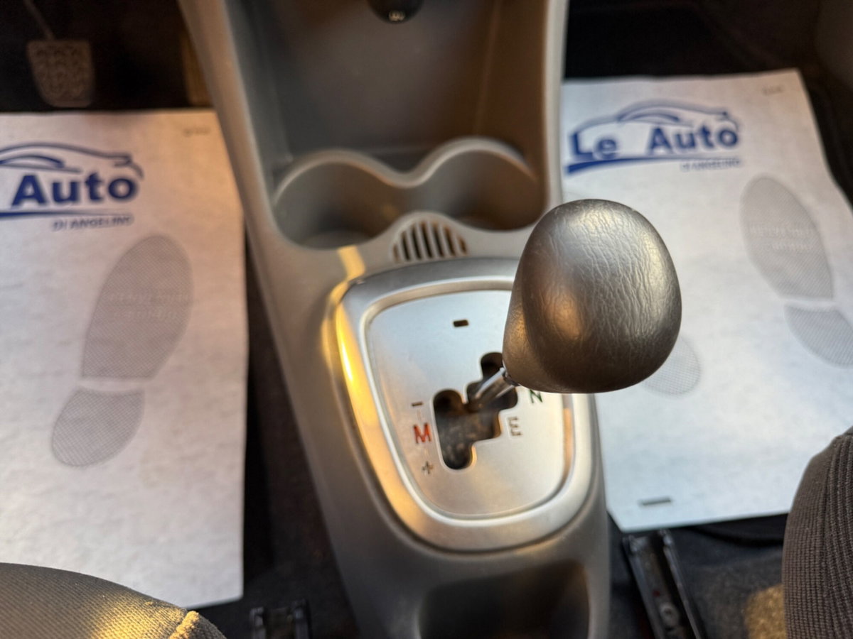 Citroen C1 1.0 5 porte airdream CMP-5 AMIC1 (13)
