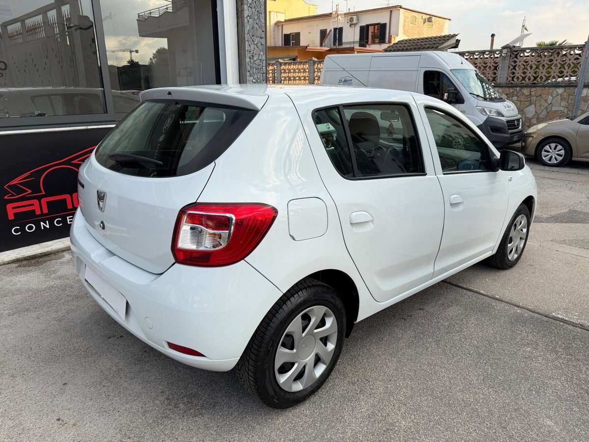 Dacia Sandero 1.2 GPL 75CV Ambiance (5)
