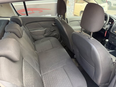 Dacia Sandero 1.2 GPL 75CV Ambiance (7)
