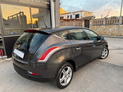 Lancia Delta 1.6 MJT DPF Argento (3)
