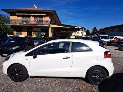 Kia Rio 1.2 CVVT 3p. EX (8)