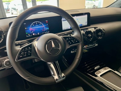Mercedes-Benz Classe A 180 d Automatic Executive (10)