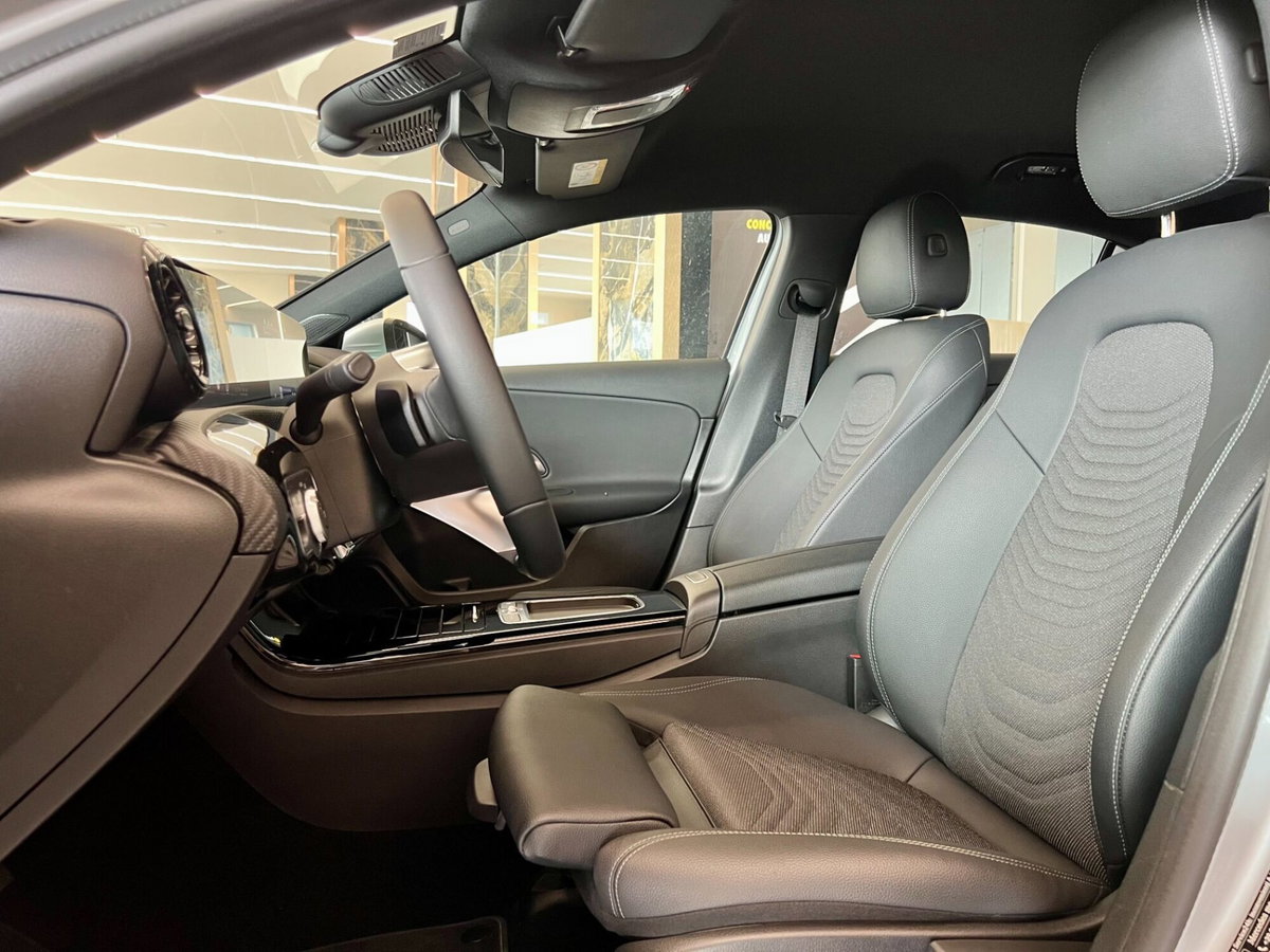Mercedes-Benz Classe A 180 d Automatic Executive (11)