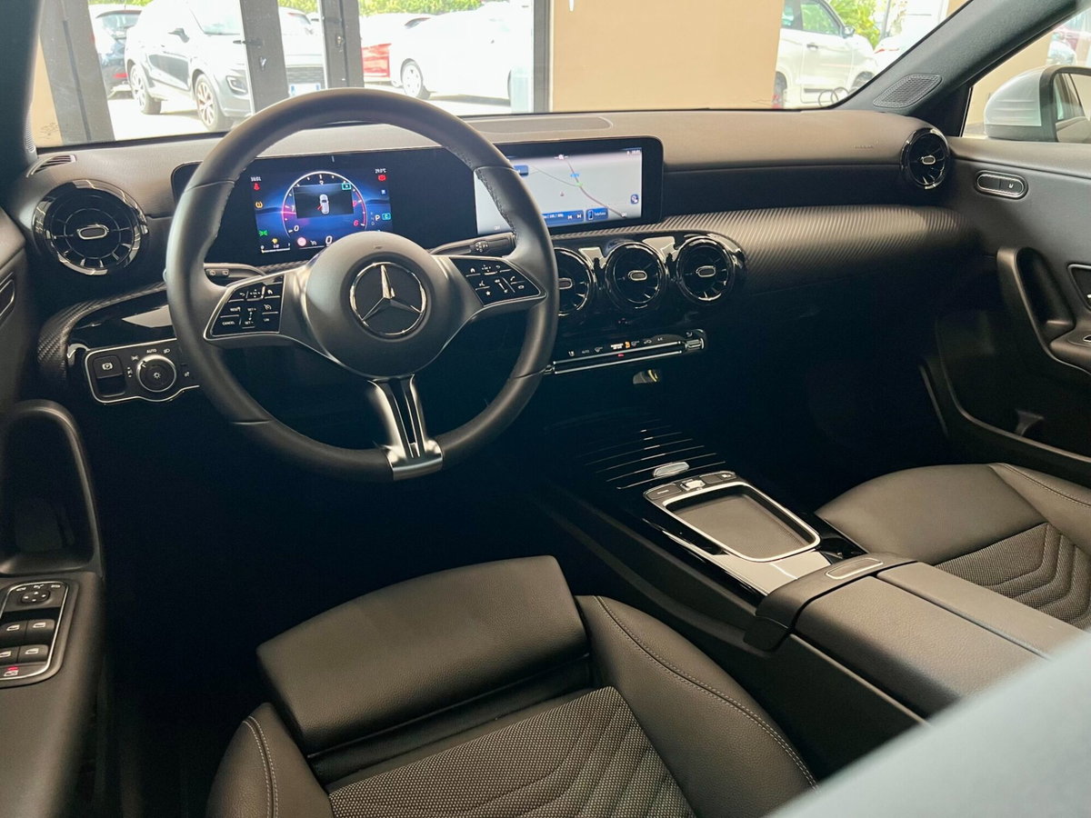 Mercedes-Benz Classe A 180 d Automatic Executive (13)