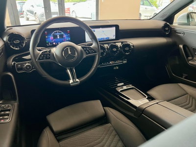 Mercedes-Benz Classe A 180 d Automatic Executive (13)