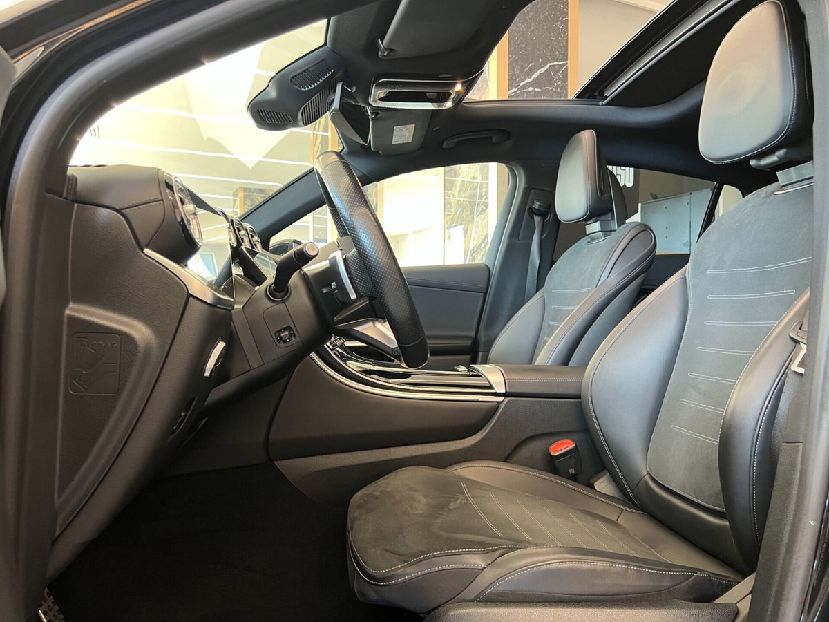 Mercedes-Benz GLC SUV 300 de 4Matic Plug-in hybrid Premium Plus (11)