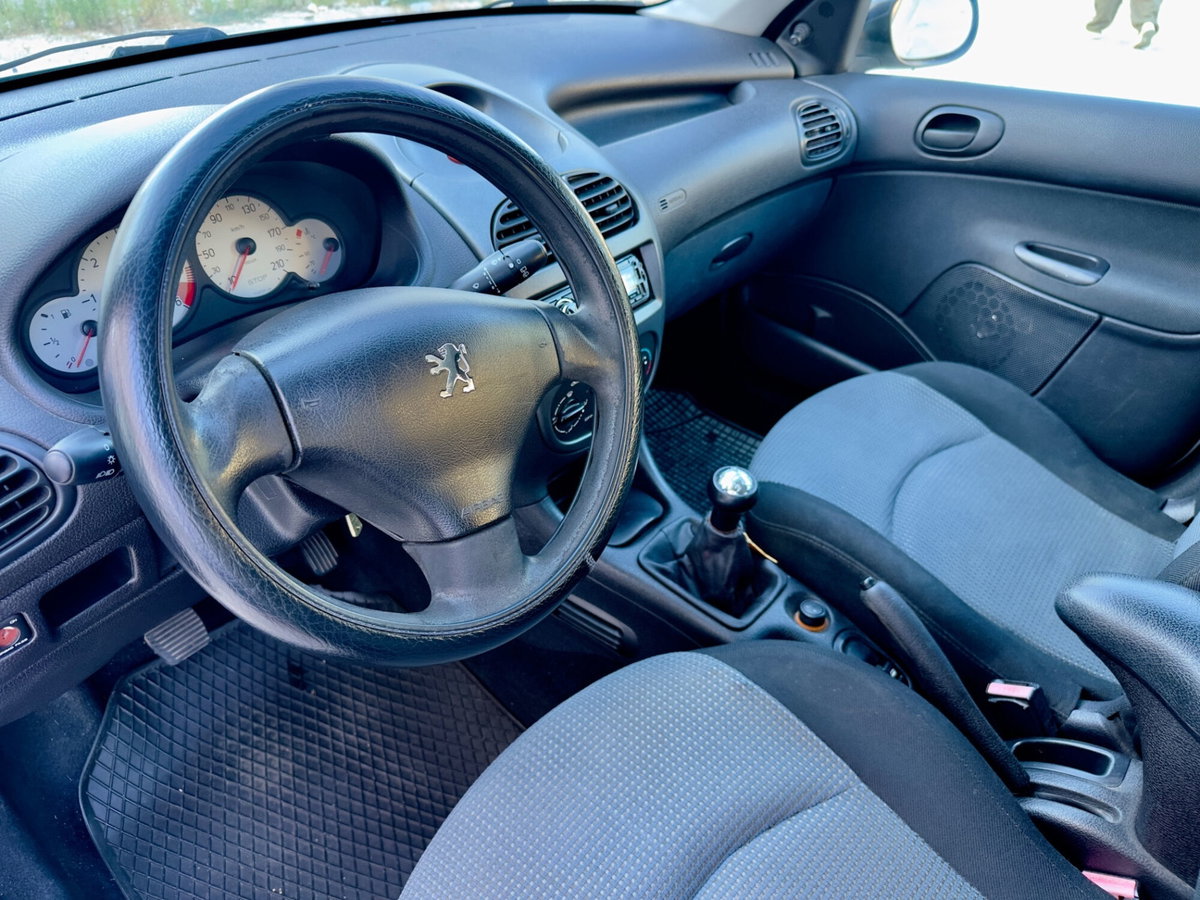 Peugeot 206 HDi 5p. XS (7)