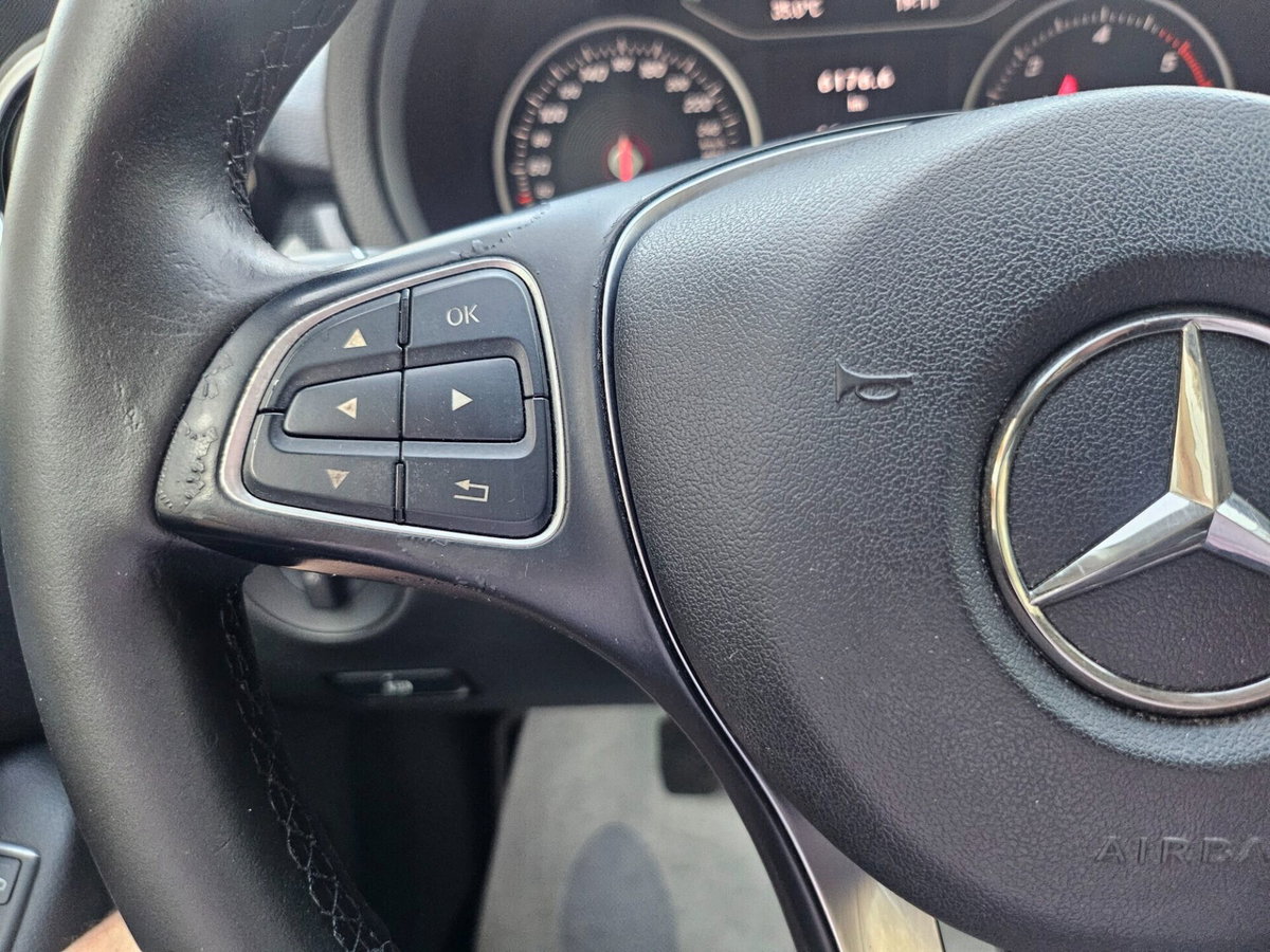 Mercedes-Benz Classe B 180 d Executive (14)