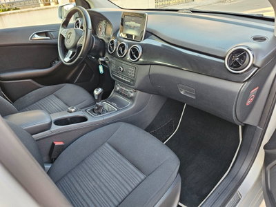 Mercedes-Benz Classe B 180 d Executive (7)